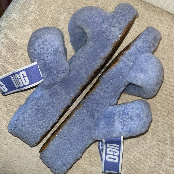 UGG Fluff Yeah Slide Sheepskin Slippers size 10 - Picture 3 of 6